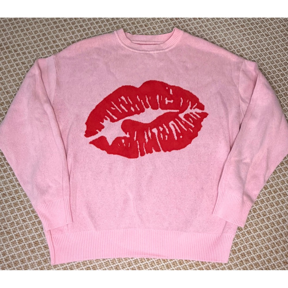 PacSun Pink Red Lips Graphic Crewneck Sweater Womens Small Relaxed Fit Knit